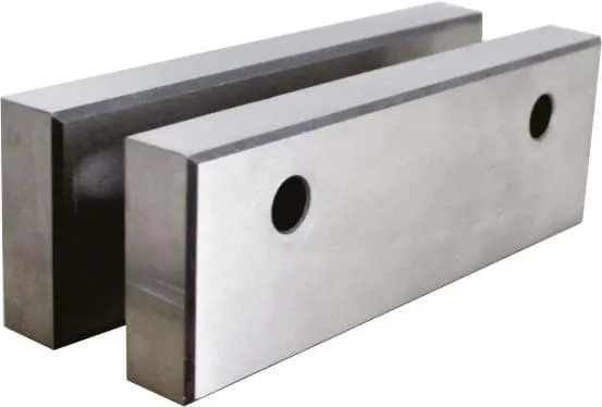 Axialer Antrieb und glatte Backen für VNC-FV